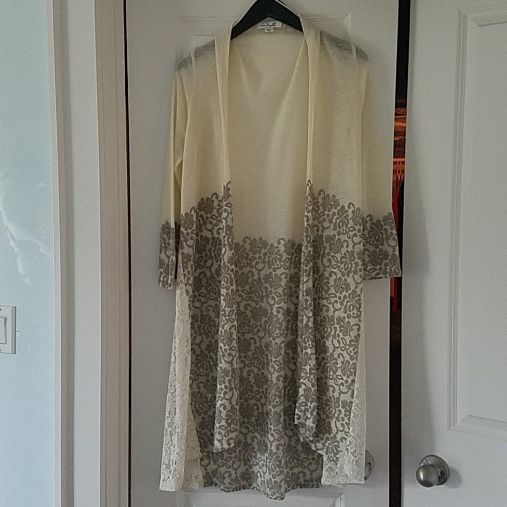 Simply Noelle sweater.